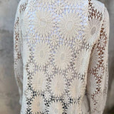 Cláudia - Cardigan  em Renda