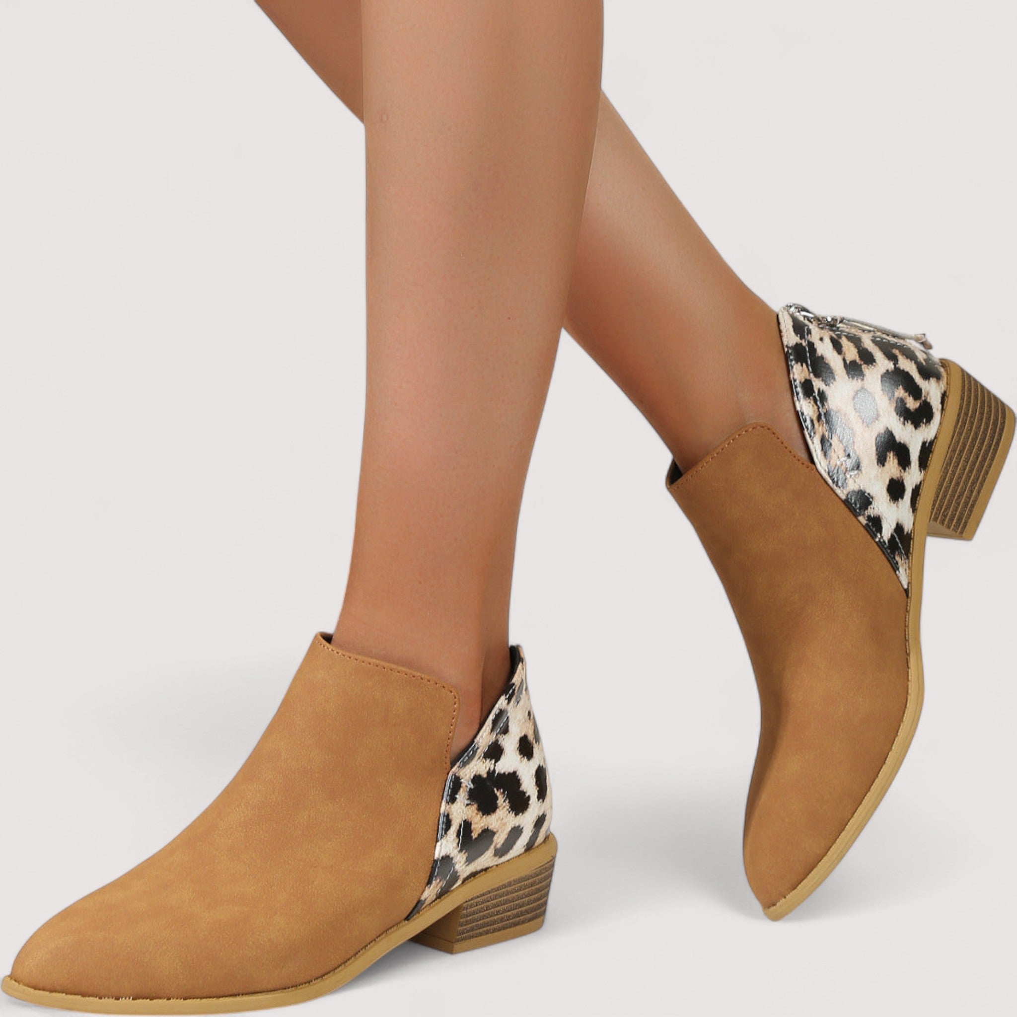 Jazmin- Botas de camurça elegantes